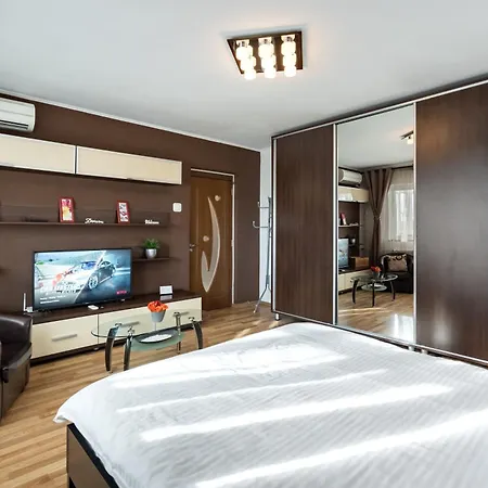 Titan - Park - 37 By Mrg Bükreş